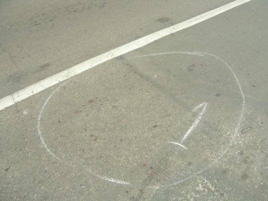 Femeie, accidentată pe trecerea de pietoni